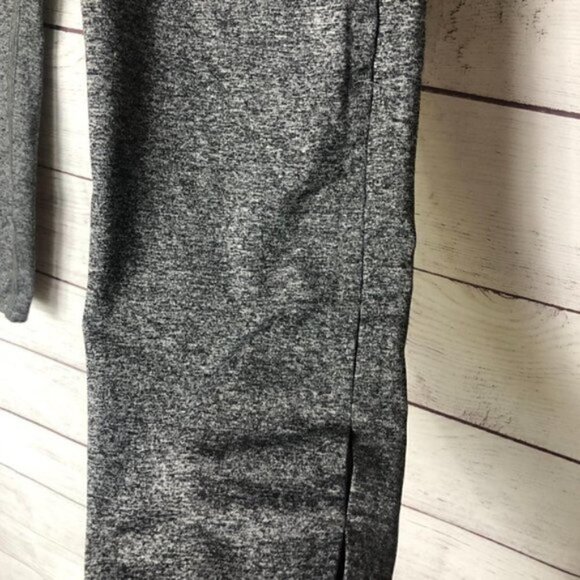Forever 21 Grey Crop Athletic Pants L - Picture 3 of 3